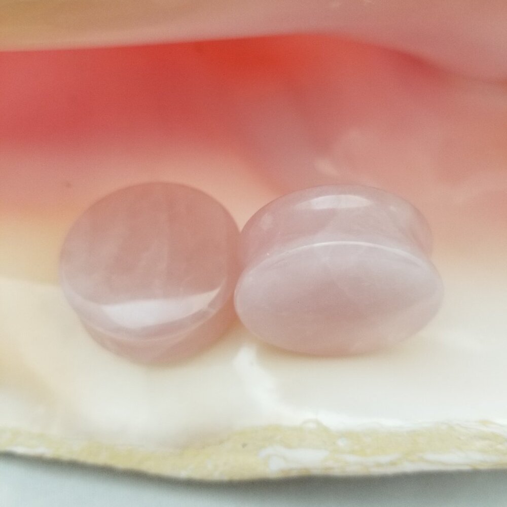Pair NWT  Rose Quartz organic plugs gauge double flare stretchers 8mm 0G